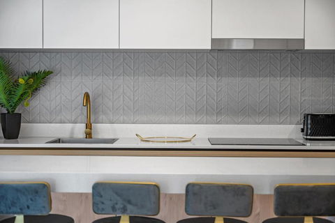 Sky Luxury Inc With Pool Gym Wifi - Accommodation Mermaid Beach 3