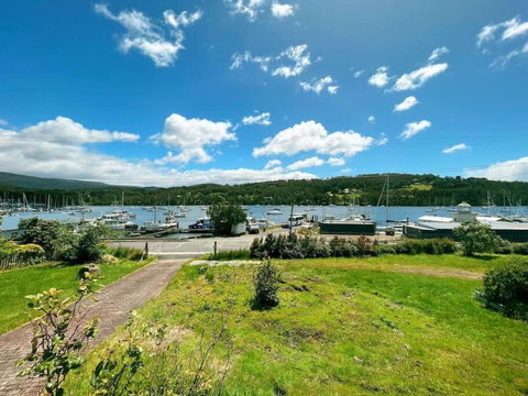 Stunning Water Front View House At Kettering - Accommodation Mermaid Beach 3