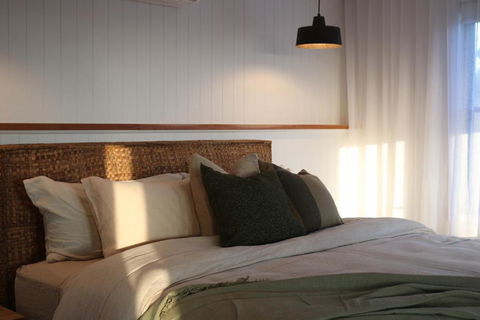 The Firebreak - Accommodation Mermaid Beach 3