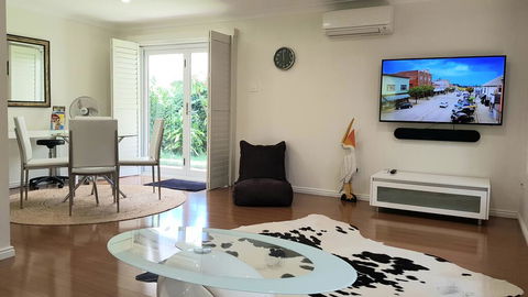 Beachside Villa Ettalong Beach - Accommodation Mermaid Beach 1