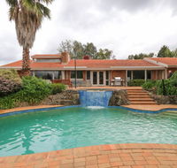 Beautiful Resort Retreat Villa in the Yarra Valley - Entertainer's delight - Accommodation Mermaid Beach
