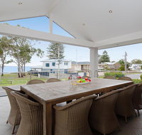 Beauty and the Beach' 88 Foreshore Drive - large home with WIFI  water views - Accommodation Mermaid Beach