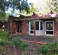 BEECHWOOD - SURF SIDE - Accommodation Mermaid Beach