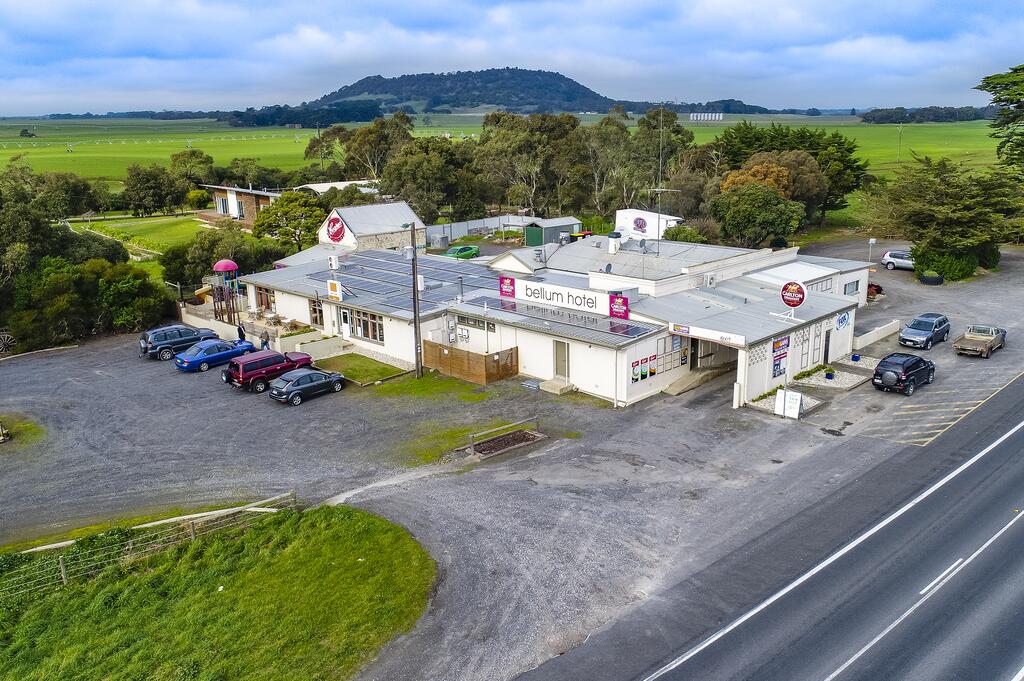 Mount Schank SA Accommodation Mermaid Beach