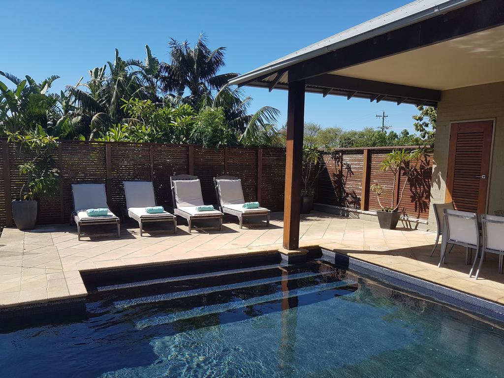 Meroo Meadow NSW Accommodation Mermaid Beach