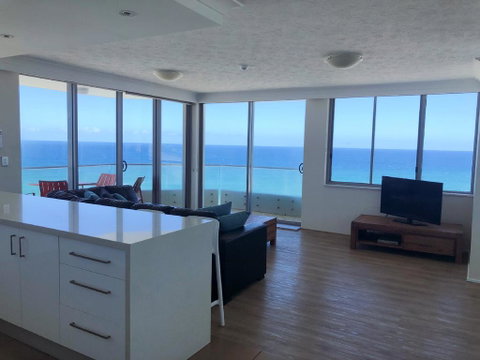 Berkeley On The Beach - Accommodation Mermaid Beach 3