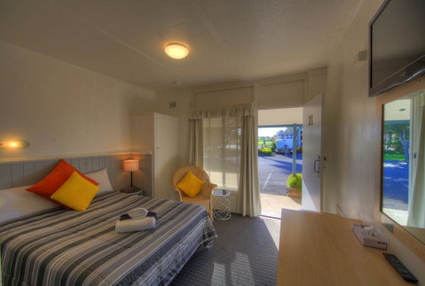 Bermagui Motor Inn - Accommodation Mermaid Beach 2