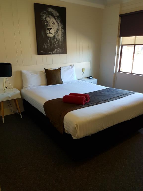 Maude NSW Accommodation Mermaid Beach