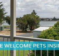 Big Stylish House with River Views Games Room  WiFI - Accommodation Mermaid Beach