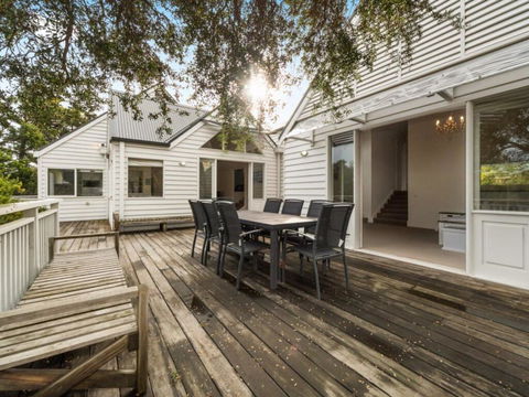 Blairgowrie Hamptons Style - Accommodation Mermaid Beach 0