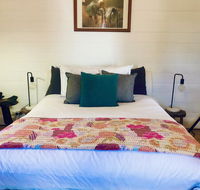Blue Duck Cottage Village Comfort Fireplace - Accommodation Mermaid Beach