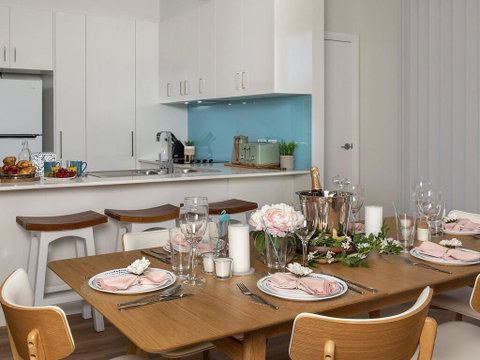 Blue Pelican - Pacific Views, Walk To Beach - Accommodation Mermaid Beach 3
