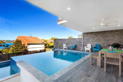 Blue Water Splendour - Infinity Pool And Amazing Views!! - Accommodation Mermaid Beach 1