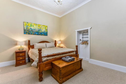 The Jazz B&B - Accommodation Mermaid Beach 3