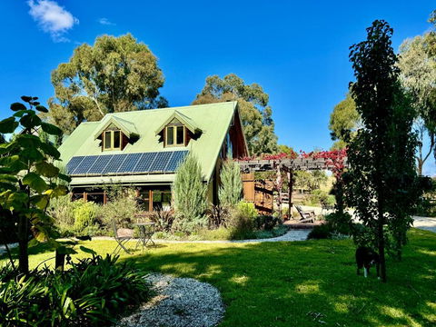 The Muddy - Accommodation Mermaid Beach 2