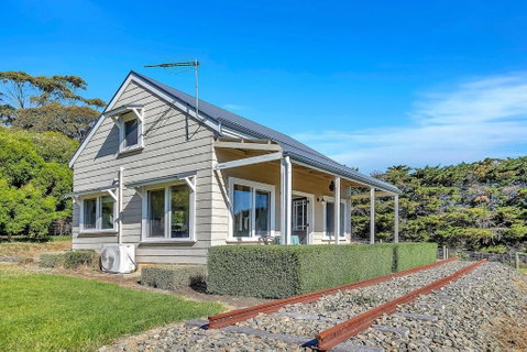Time Out Train Station - Accommodation Mermaid Beach 0