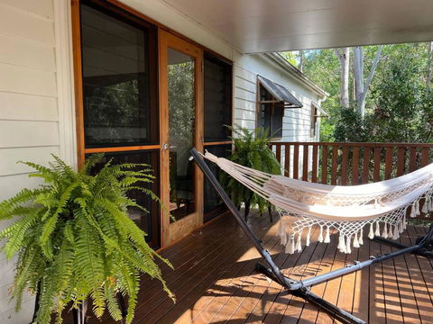Wattle Bush Retreat - Accommodation Mermaid Beach 2