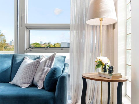 XQ Collection La Casa De Frida - Modern Studio With Balcony - Accommodation Mermaid Beach 0