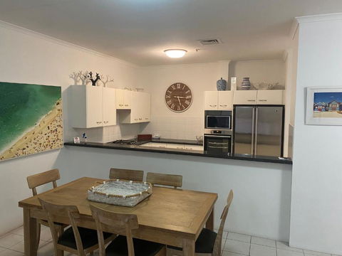 Xanadu Resort - Accommodation Mermaid Beach 1