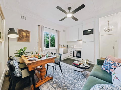 XQ Collection Jaques La Maison - Accommodation Mermaid Beach 1