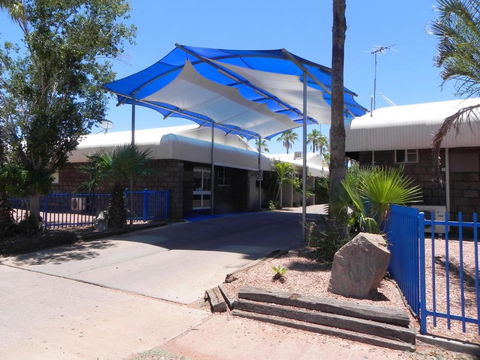 Bluestone Motor Inn - Accommodation Mermaid Beach 2