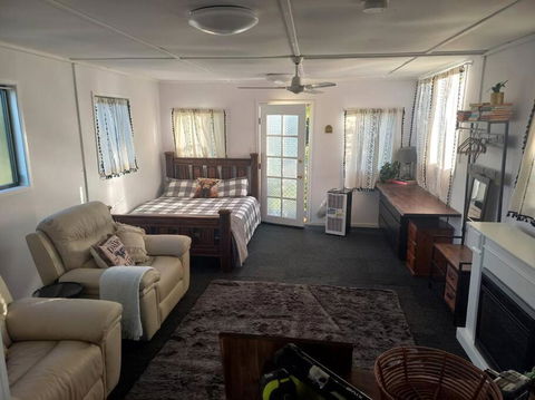 Maison De Lavande Farmstay - Accommodation Mermaid Beach 3