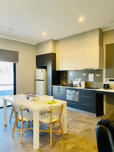 Berrimah Cozy Retreat - Accommodation Mermaid Beach 1