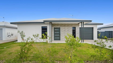 Berrimah Cozy Retreat - Accommodation Mermaid Beach 2