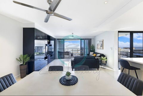 ZEN AT ARKABA 3BR Luxury Waterfront Apt Pool + BBQ - Accommodation Mermaid Beach 0