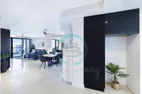 ZEN AT ARKABA 3BR Luxury Waterfront Apt Pool + BBQ - Accommodation Mermaid Beach 3