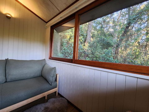 ZEN House Tiny House By The Lake - Accommodation Mermaid Beach 2