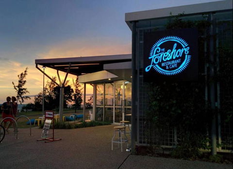 ZEN FORESHORE: 3-BR Nightcliff Foreshore-Front Apt - Accommodation Mermaid Beach 2