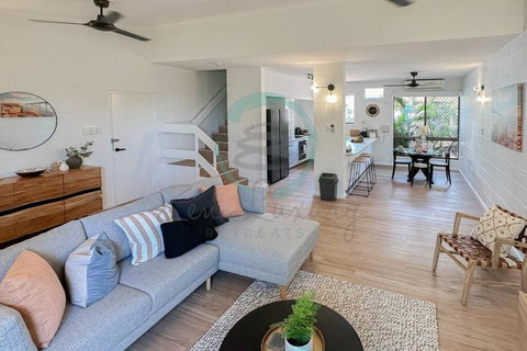 ZEN Nightcliff Foreshore 2-BR Cozy & Quiet Getaway - Accommodation Mermaid Beach 0