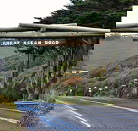 Small-Group Great Ocean Road and Twelve Apostles Full-Day Tour - Accommodation Mermaid Beach