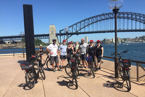 Sydney Harbour Discovery Tour - Accommodation Mermaid Beach 3