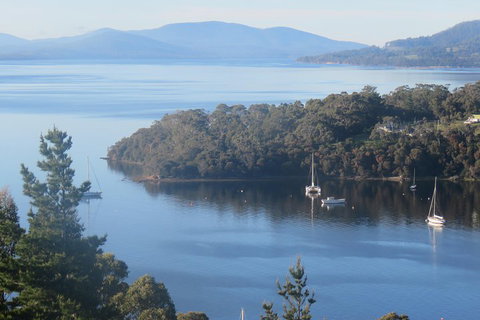 Twilight Sail Bruny Island - Accommodation Mermaid Beach 2