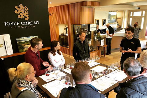 Tamar Valley Wine And Gin Tour With Lunch - Accommodation Mermaid Beach 0