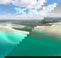 Deluxe Seaplane Tour Noosa to Glasshouse Adventure for 2 with Photobook - Accommodation Mermaid Beach