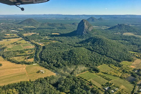 Deluxe Seaplane Tour Noosa To Glasshouse Adventure For 2 With Photobook - Accommodation Mermaid Beach 4