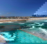 Private Sydney City and Bondi Beach Half Day Tour - Accommodation Mermaid Beach