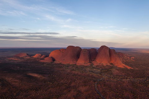 Scenic Flight: Uluru & Kata Tjuta - Accommodation Mermaid Beach 0