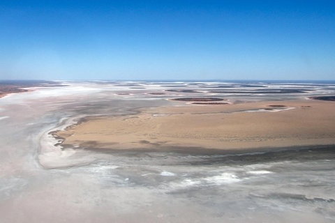 Scenic Flight: Lizard Safari - Accommodation Mermaid Beach 4