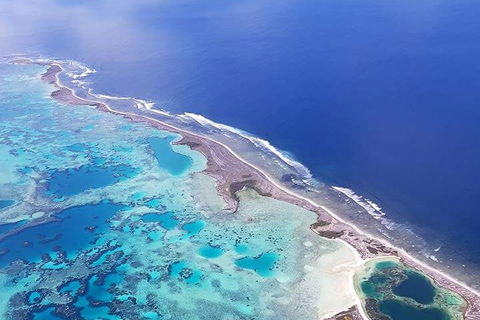 Abrolhos Islands Fixed-Wing Scenic Flight - Accommodation Mermaid Beach 5