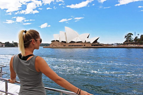 Sydney Harbour Hop On Hop Off Cruise With Taronga Zoo Entry - Accommodation Mermaid Beach 0