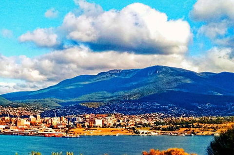 Hobart Half-Day Sightseeing Coach Tram Tour - Accommodation Mermaid Beach 2