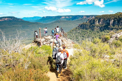 Small-Group Blue Mountains Day Trip From Sydney With Wildlife Park - Accommodation Mermaid Beach 1