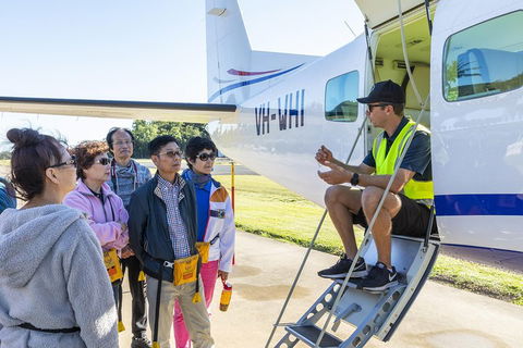 Scenic Flight - Great Barrier Reef, Heart Reef, Whitehaven Beach & Hill Inlet! - Accommodation Mermaid Beach 1