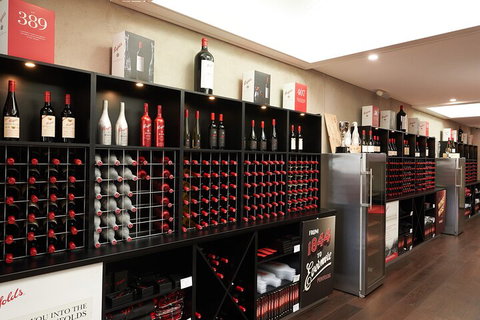 Penfolds Barossa Valley: Make Your Own Wine - Accommodation Mermaid Beach 2
