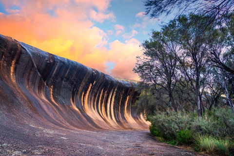 Wave Rock Private Tour - Accommodation Mermaid Beach 2