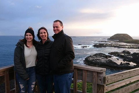 Phillip Island Medium Size Group Tour - Accommodation Mermaid Beach 0